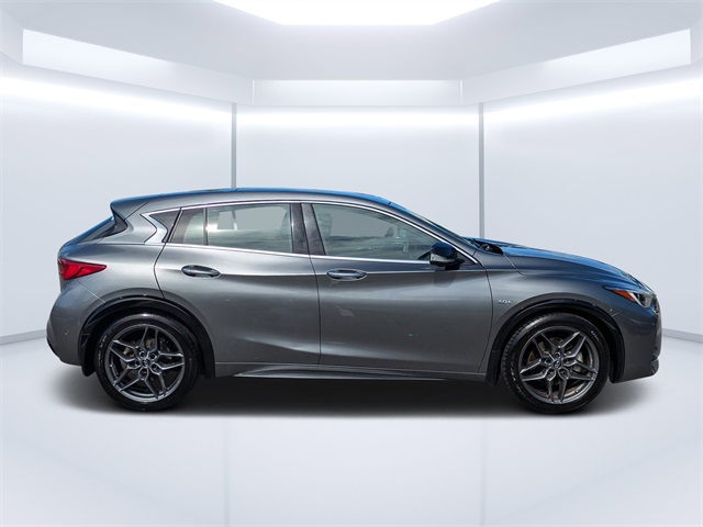 2019 Infiniti QX30 Sport photo 2