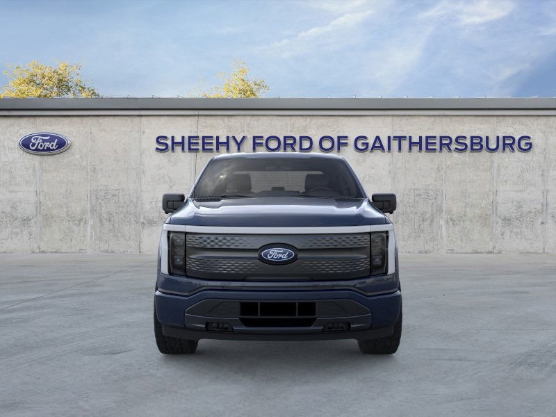 2025 Ford F-150 Lightning XLT photo 7