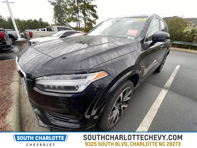 2021 Volvo XC90 Momentum
