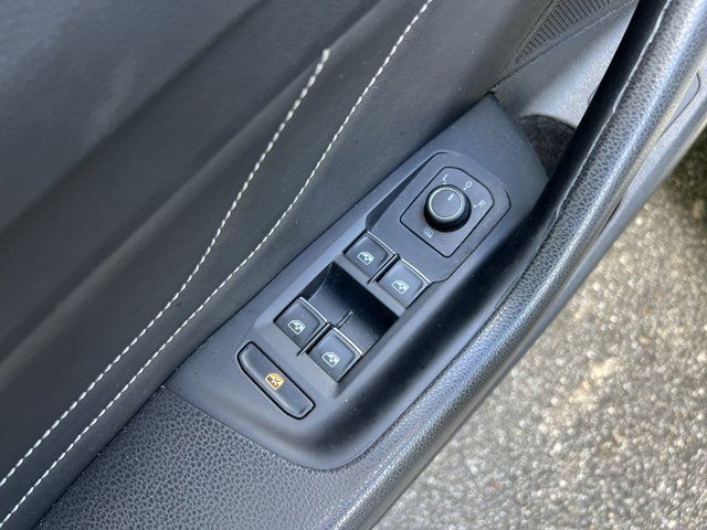 2021 Volkswagen Arteon SE photo 5