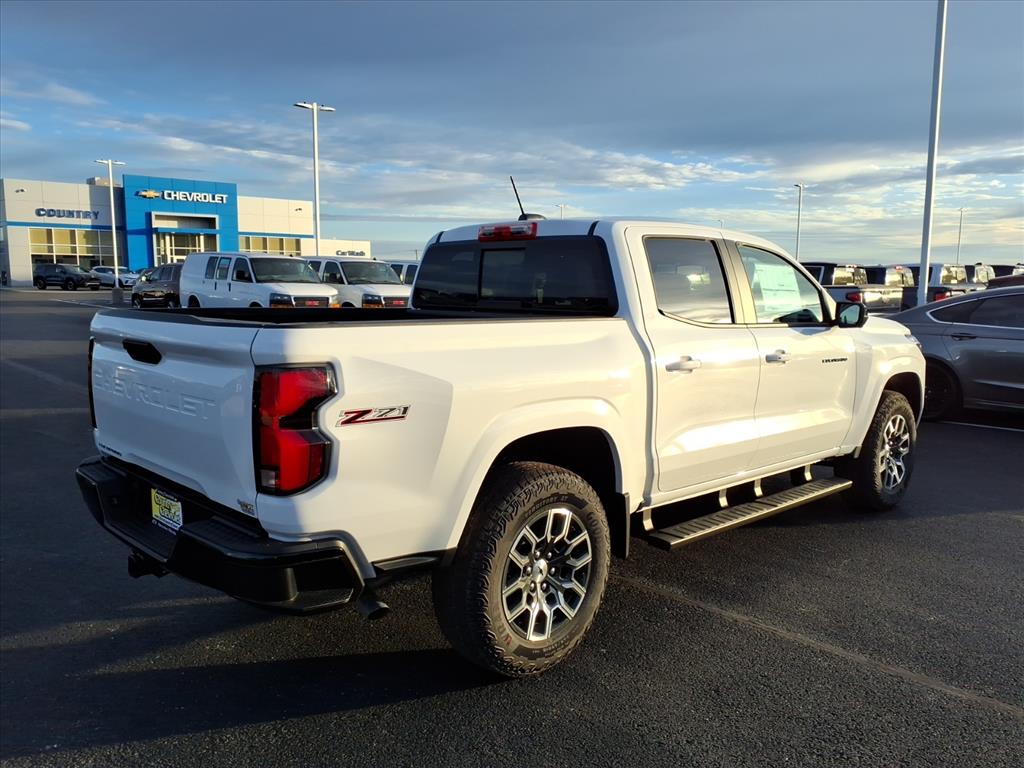 2026 Chevrolet Colorado Z71 photo 3