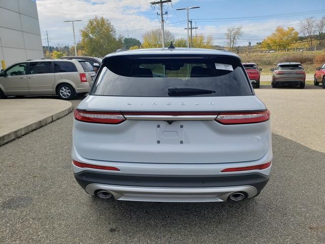 2026 Lincoln Corsair Premiere photo 3