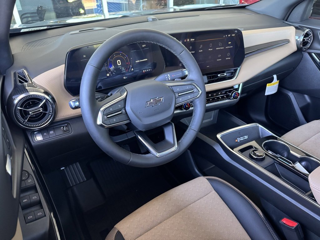 2026 Chevrolet Equinox ACTIV photo 3