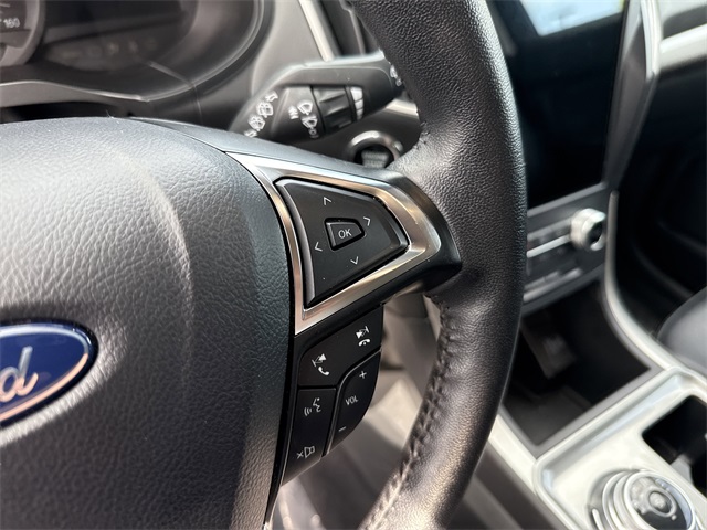 2024 Ford Edge SEL photo 12