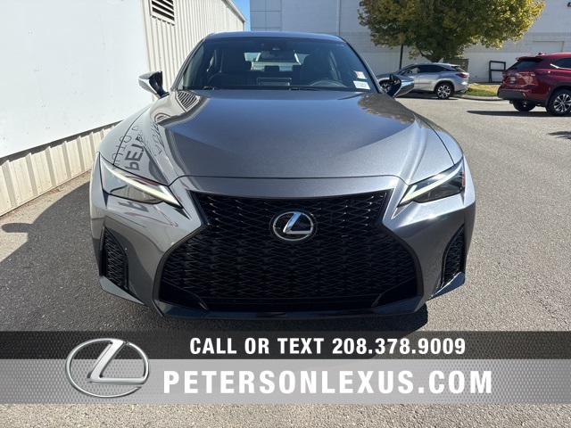 2023 Lexus IS 350 F SPORT photo 8