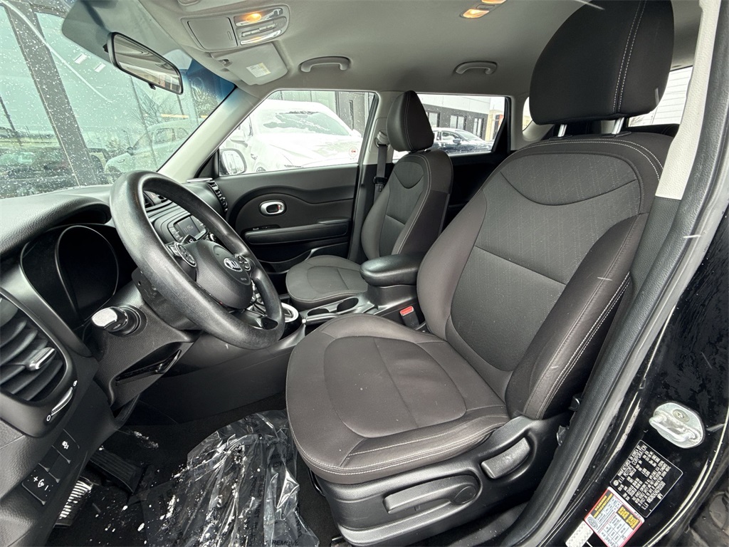 2016 KIA SOUL - Image 10