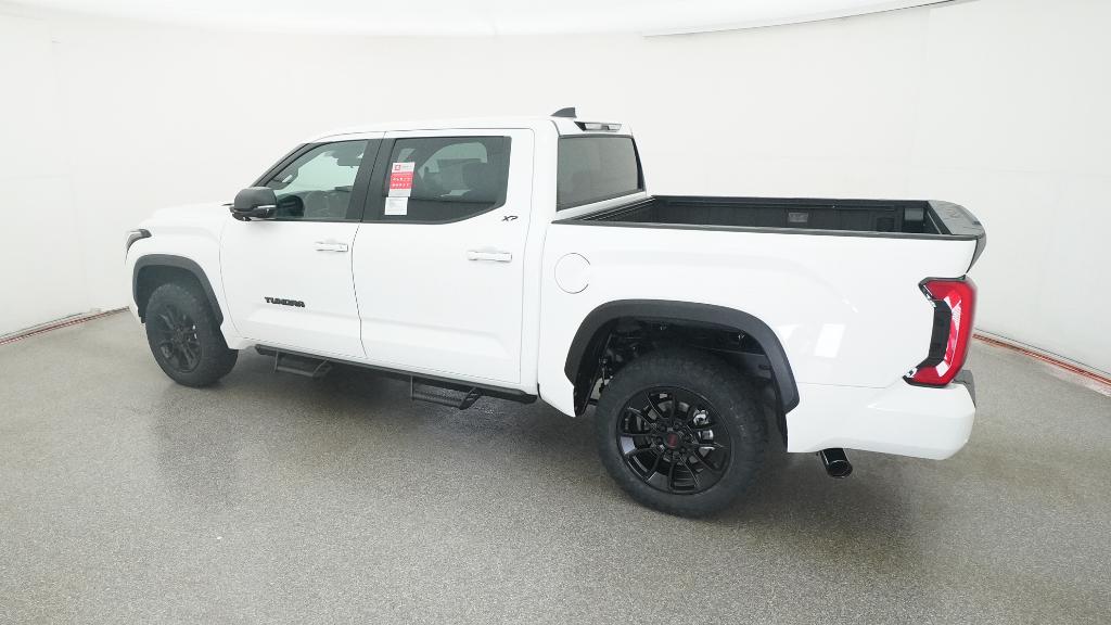 2026 Toyota Tundra SR5 CrewMax photo 10