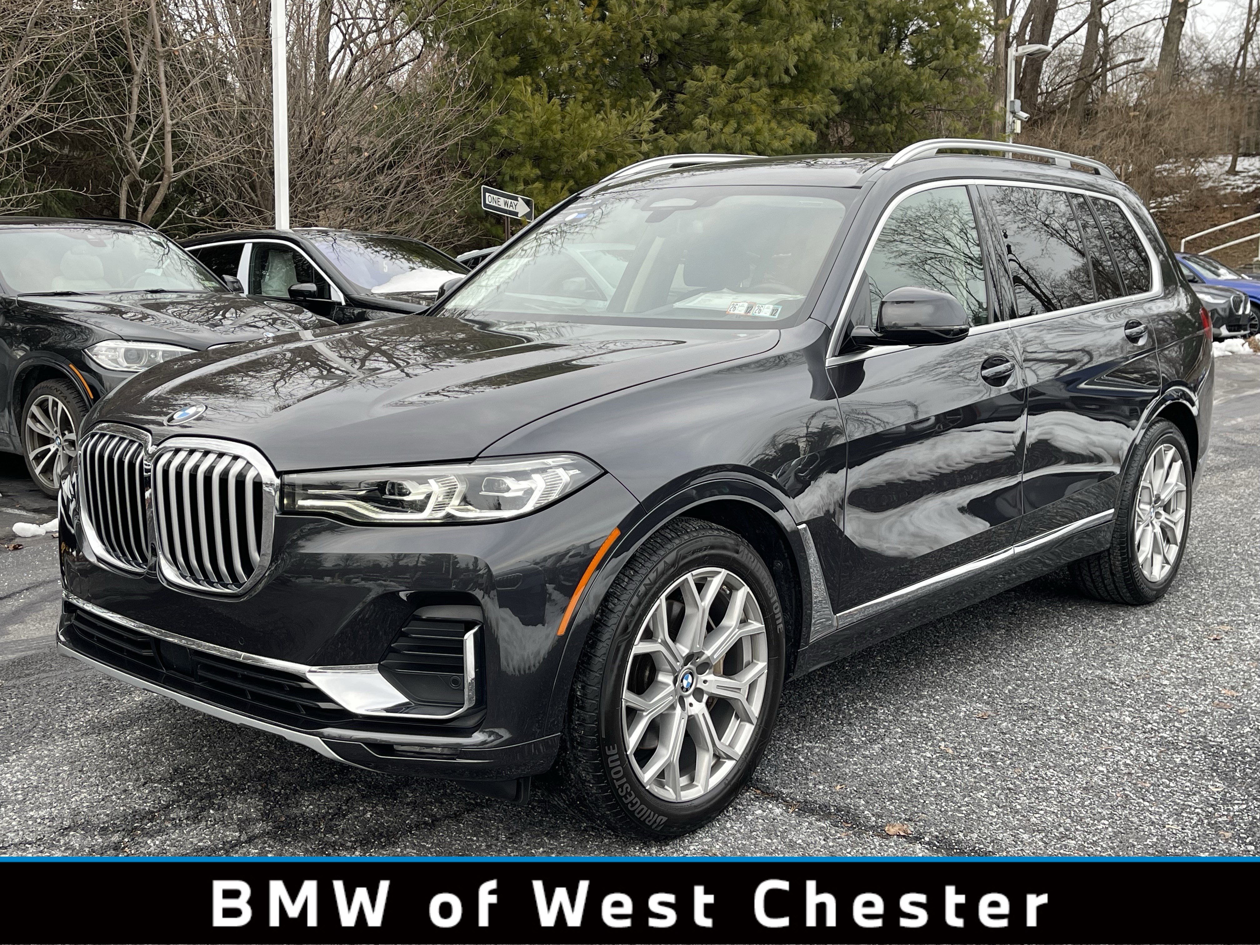 2022 BMW X7 40i's photo