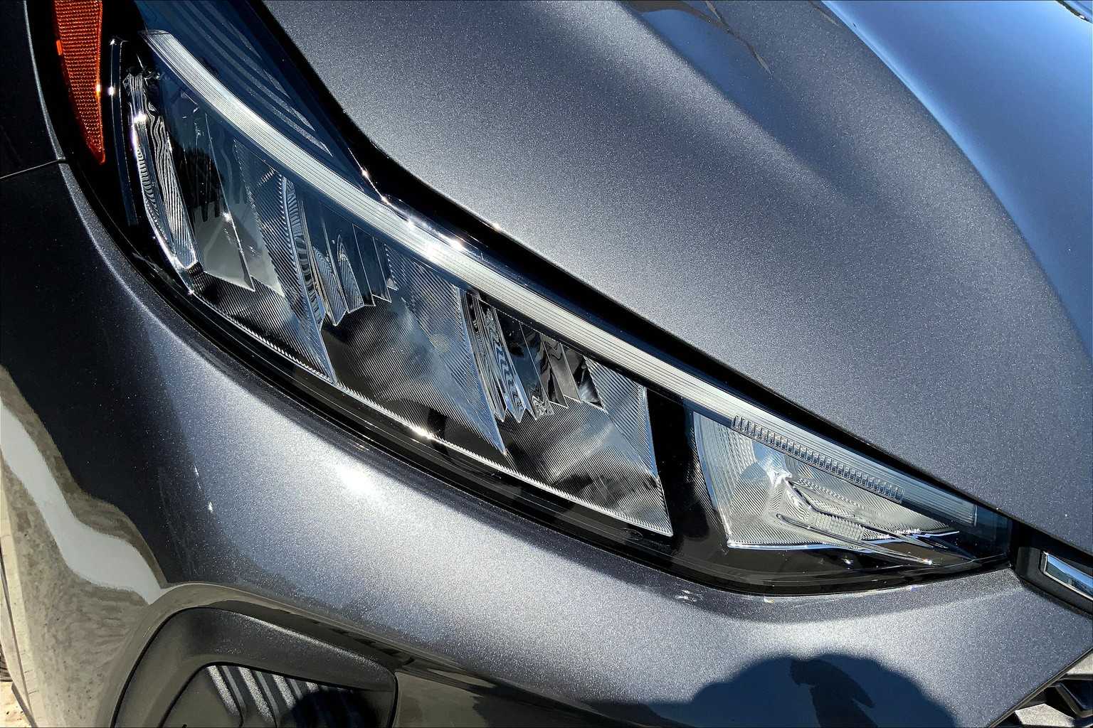 2024 Ford Escape ST-Line photo 23