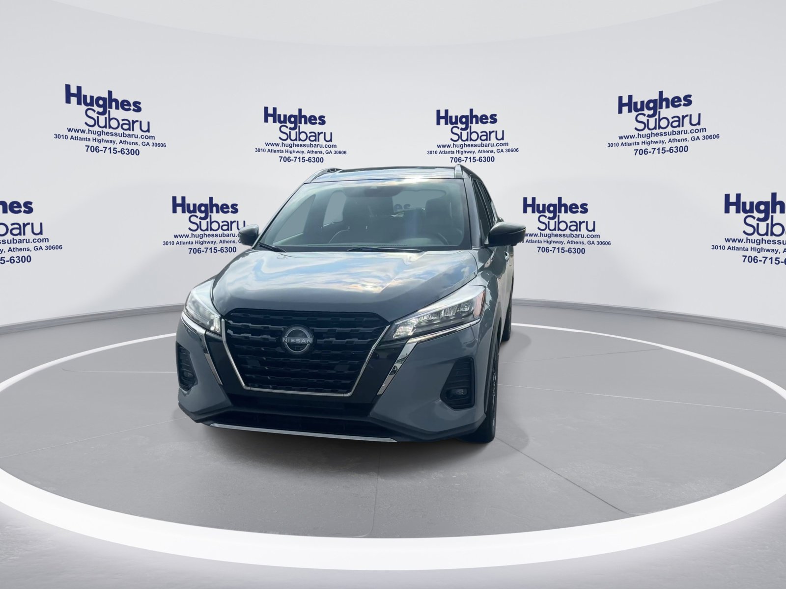 2023 Nissan Kicks SR photo 4