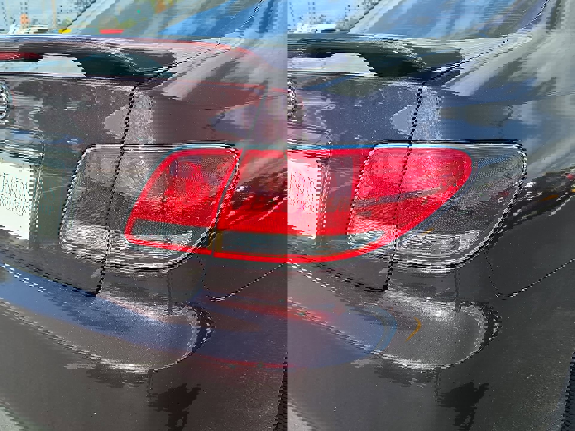 2005 Lexus ES 330 Base photo 6