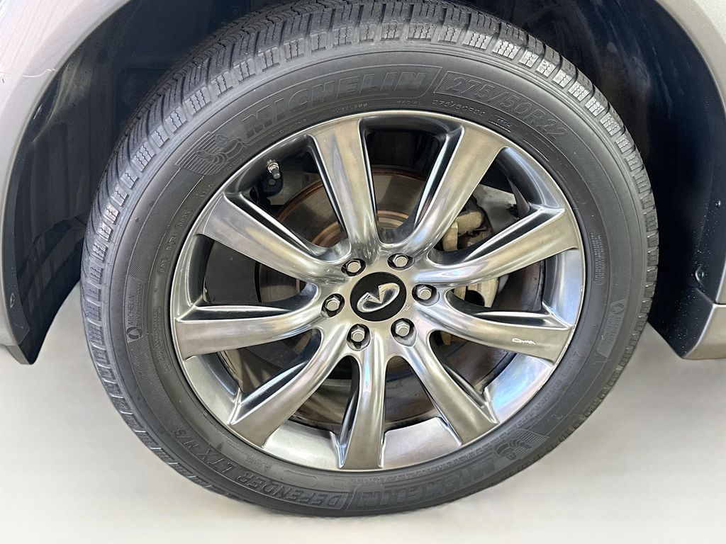 2017 Infiniti QX80 photo 38