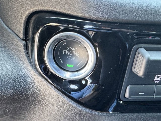 2025 Chevrolet Silverado 1500 High Country photo 27