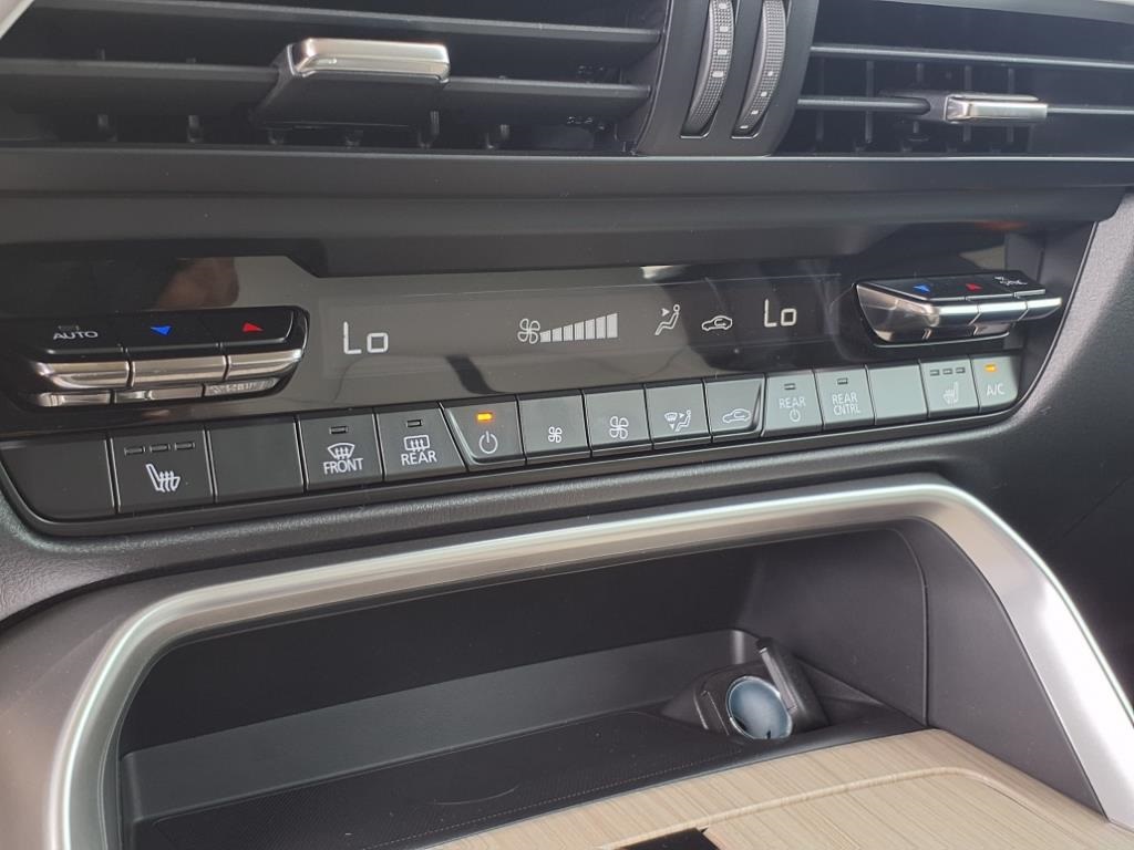 2025 Mazda CX-90 3.3 Turbo Preferred photo 10