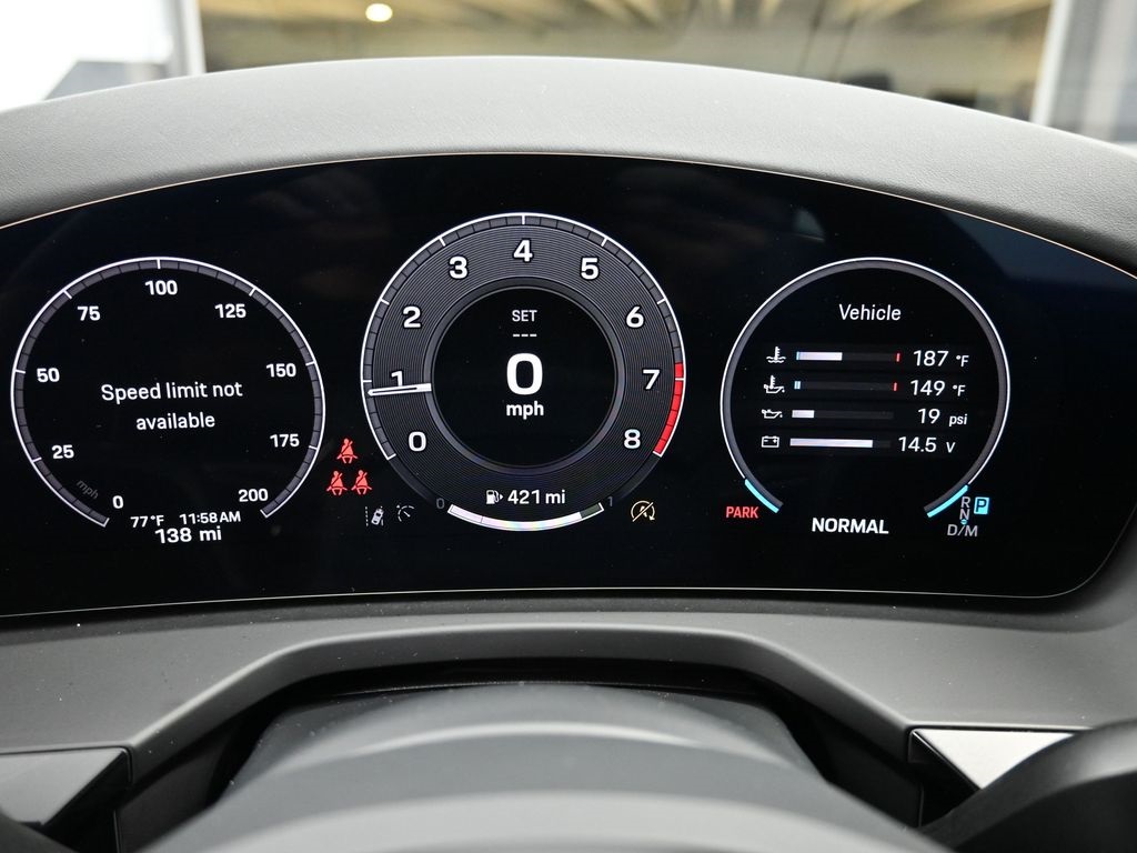 2025 Porsche Panamera 4 photo 26