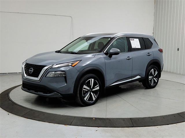 2023 Nissan Rogue SL photo 3