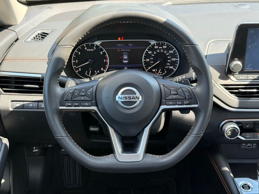 2022 Nissan Altima 2.5 SR photo 21