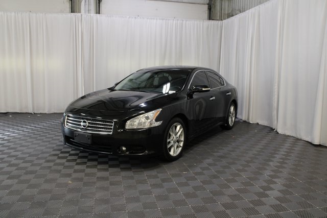 2010 Nissan Maxima SV photo 7