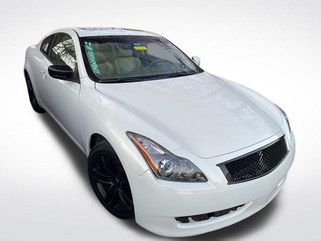 2009 INFINITI G Coupe 37x's photo