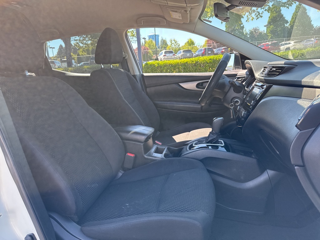 2021 Nissan Rogue Sport S photo 20