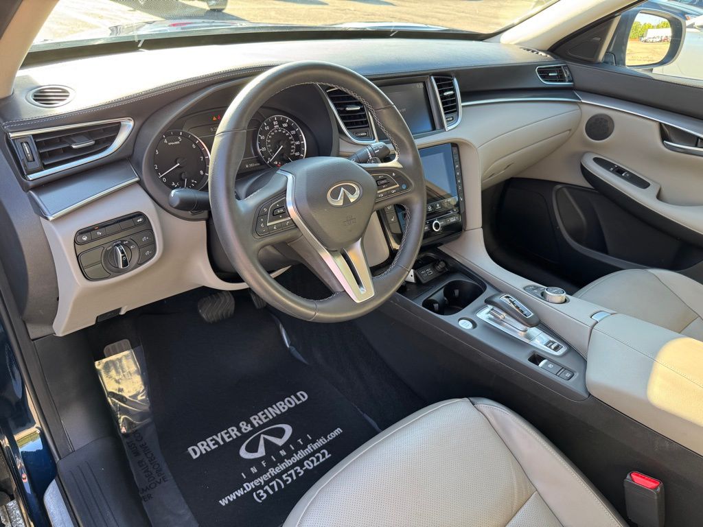 2024 Infiniti QX50 Luxe AWD photo 14