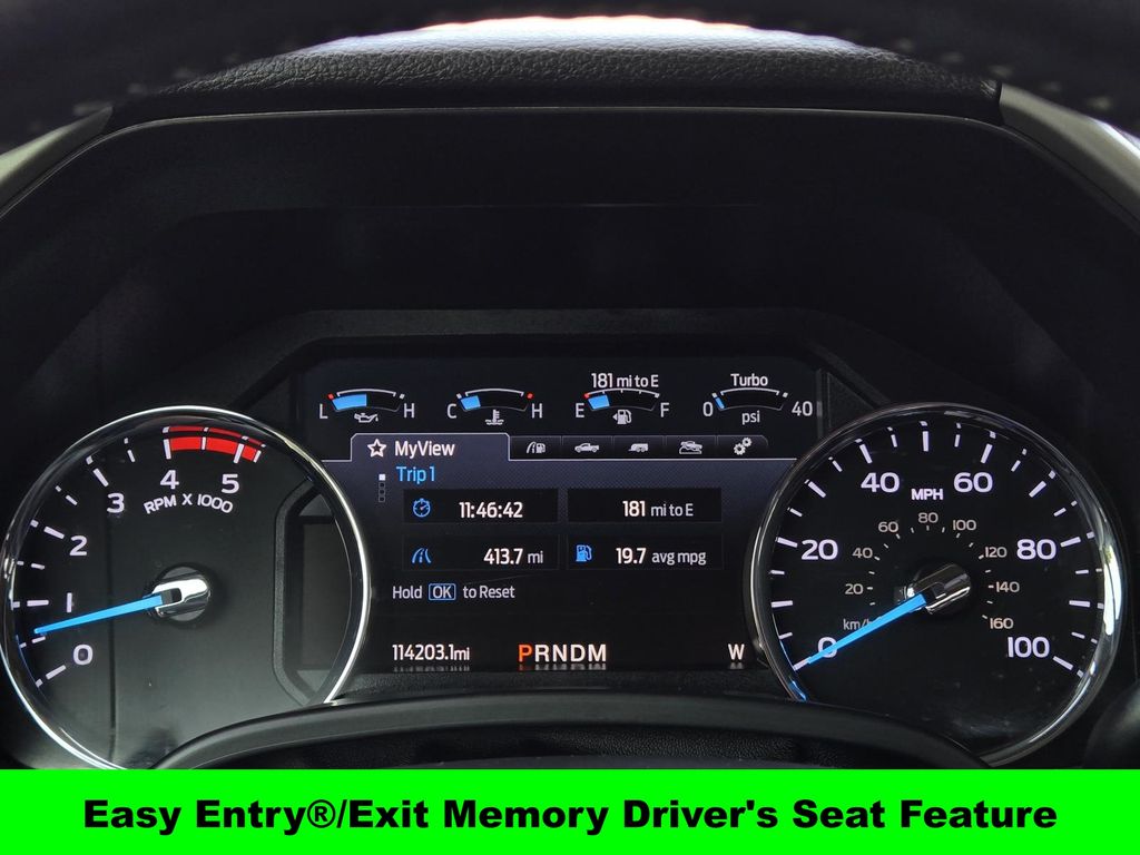2020 Ford F-250 Lariat photo 17