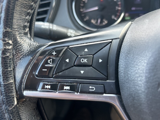 2018 Nissan Rogue SL photo 13