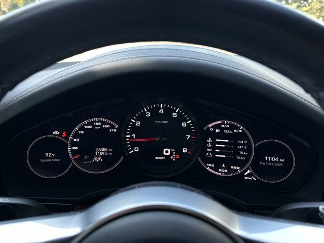 2023 Porsche Cayenne Coupe Base photo 11
