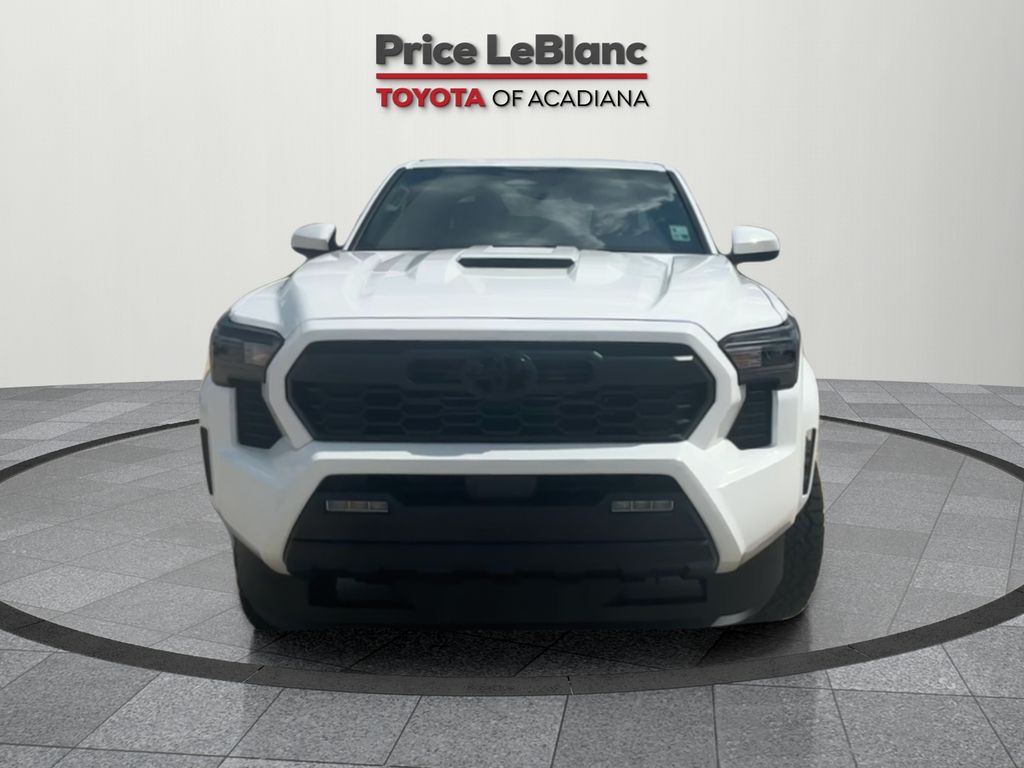 2025 Toyota Tacoma TRD Sport Double Cab photo 2