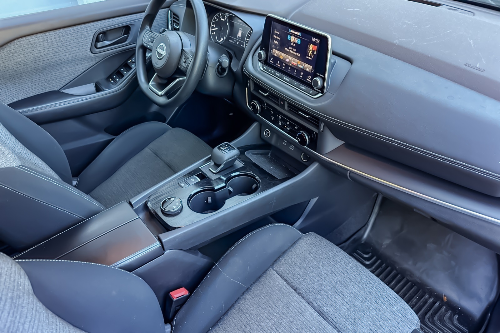 2022 Nissan Rogue S photo 9