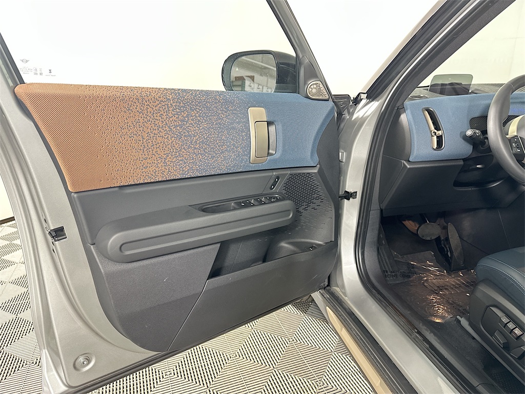 2025 Mini Cooper S ALL4 photo 17
