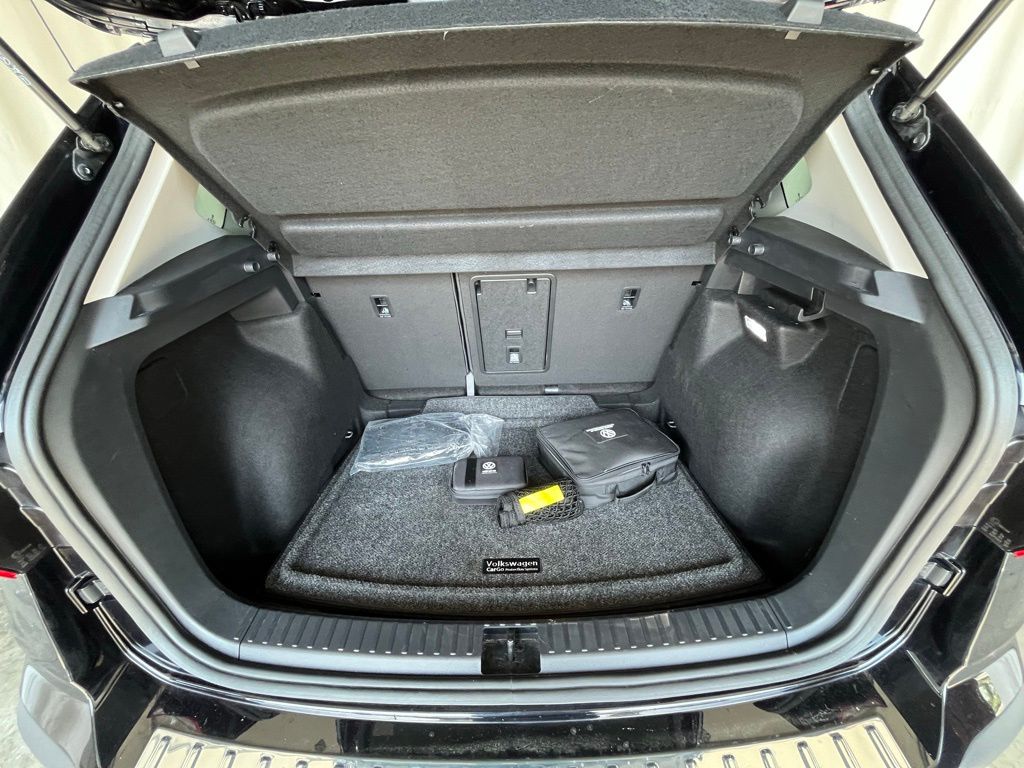 2024 Volkswagen Taos S photo 26