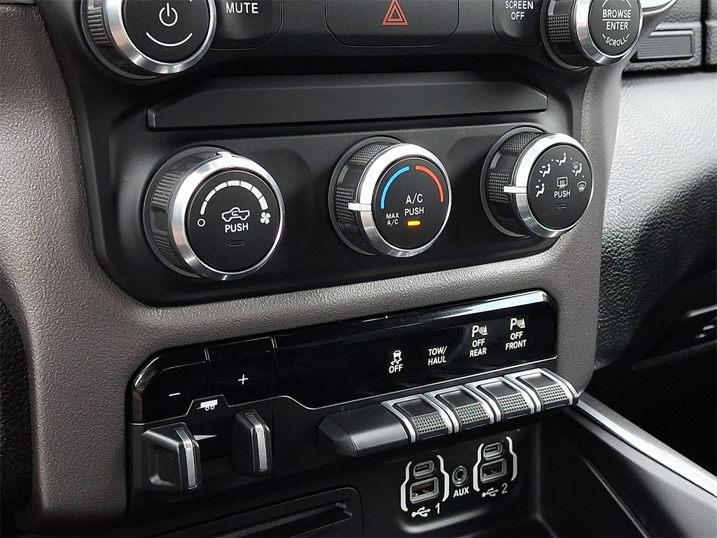 2019 Ram 1500 Big Horn Lone Star photo 16