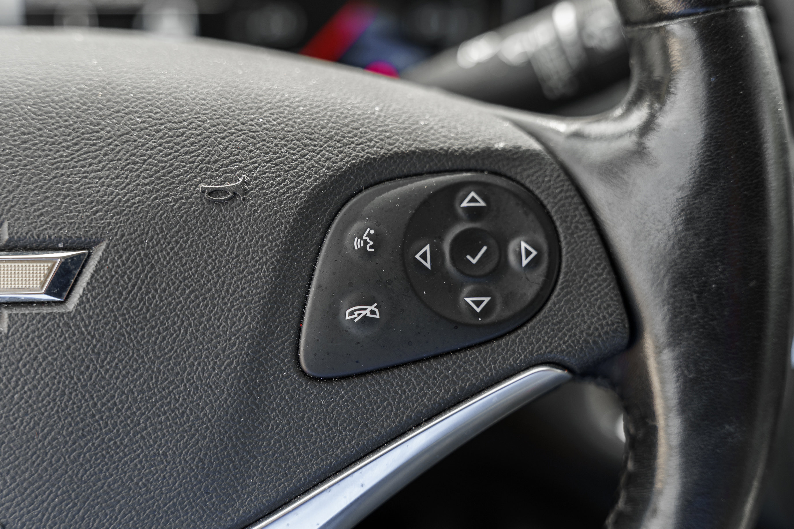 2015 Chevrolet Impala LTZ photo 16