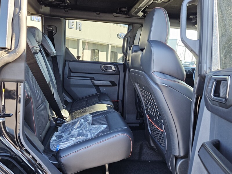 2024 Ford Bronco Raptor photo 12