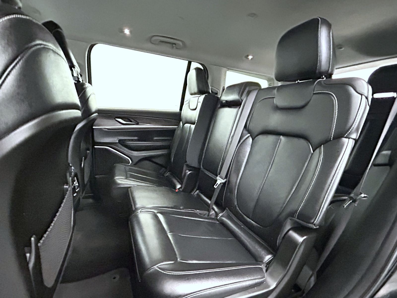 2022 Jeep Grand Cherokee Limited photo 19