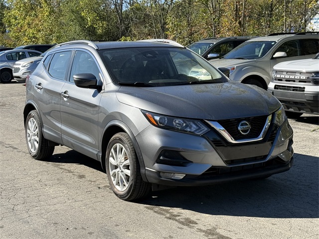 2021 Nissan Rogue Sport SV photo 3