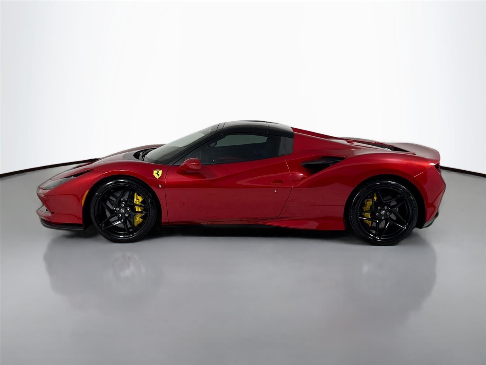 2022 Ferrari F8 Spider Base photo 47