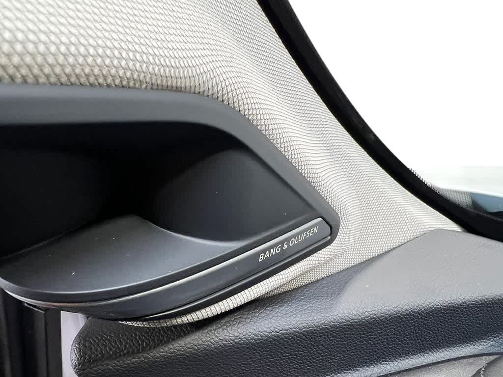 2026 Acura MDX SH-AWD Advance photo 23