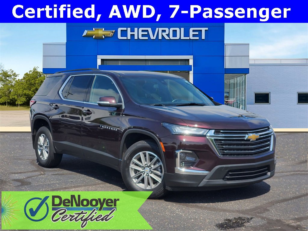 2022 Chevrolet Traverse LT Cloth
