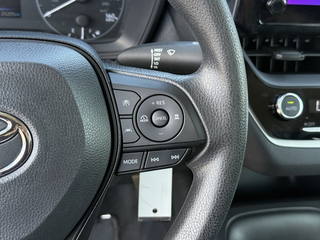 2024 Toyota Corolla LE photo 25