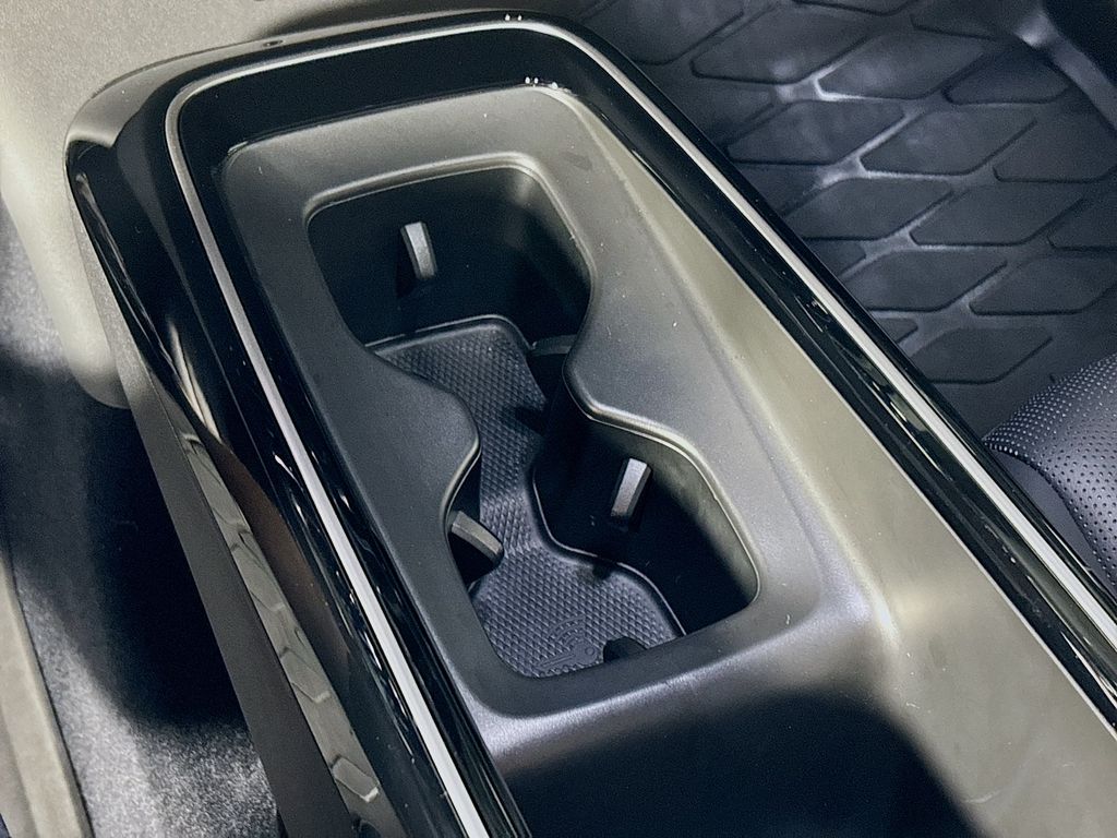 2023 Volkswagen ID.4 Pro S photo 15