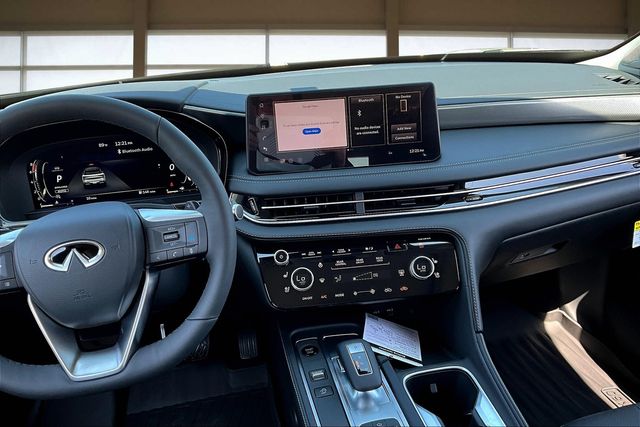 2026 Infiniti QX60 Luxe photo 5