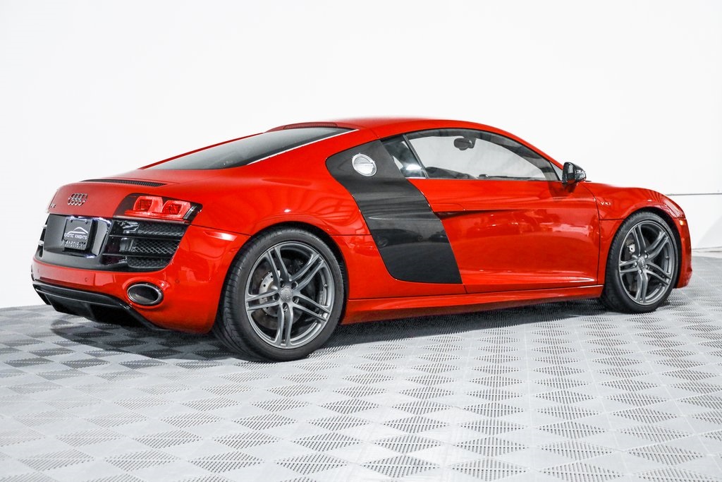 2012 Audi R8 Coupe photo 4