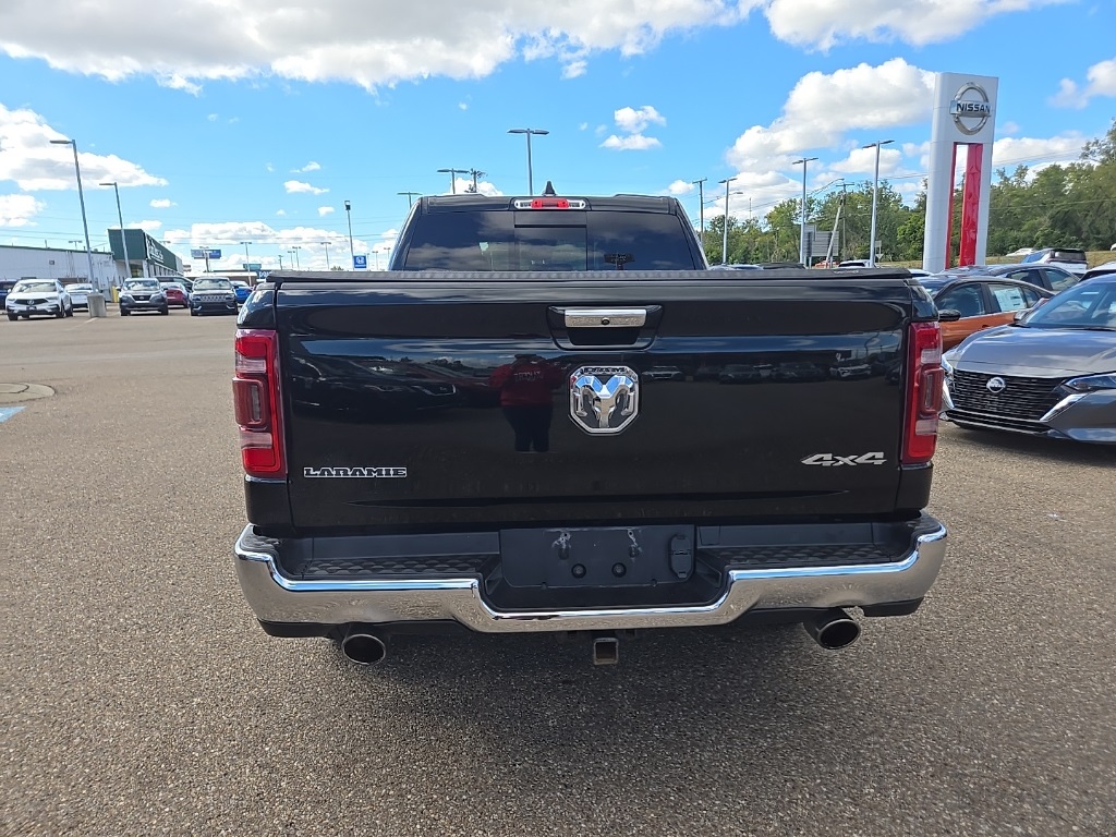 2019 Ram 1500 Laramie photo 5