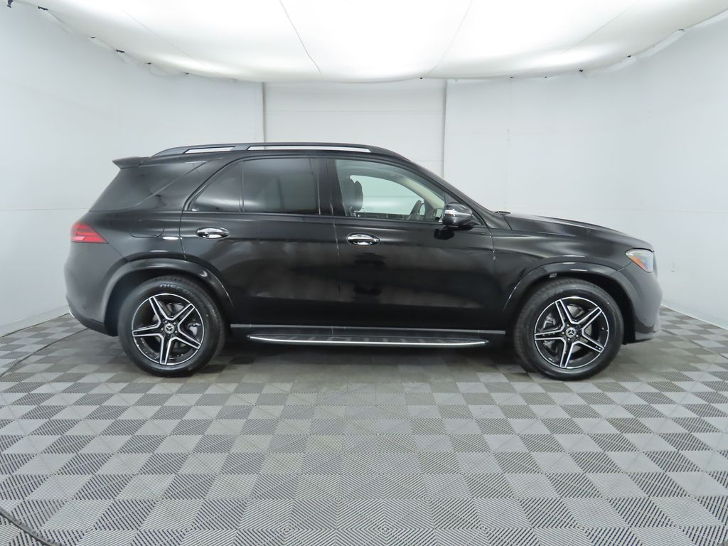 2026 Mercedes Benz GLE 450 4MATIC photo 2