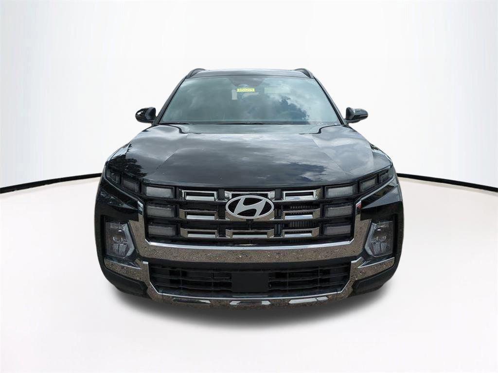 2025 Hyundai Santa Cruz Limited photo 2