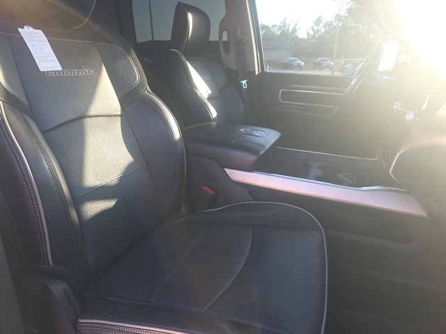 2021 Ram 2500 Laramie photo 12