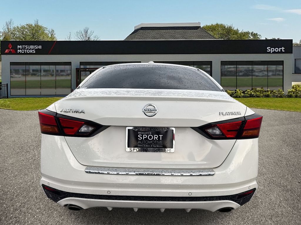 2020 Nissan Altima 2.5 Platinum photo 4