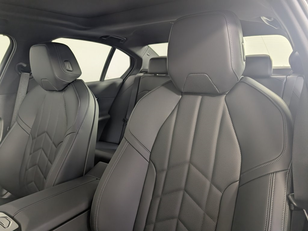 2026 Bmw 540i xDrive photo 12